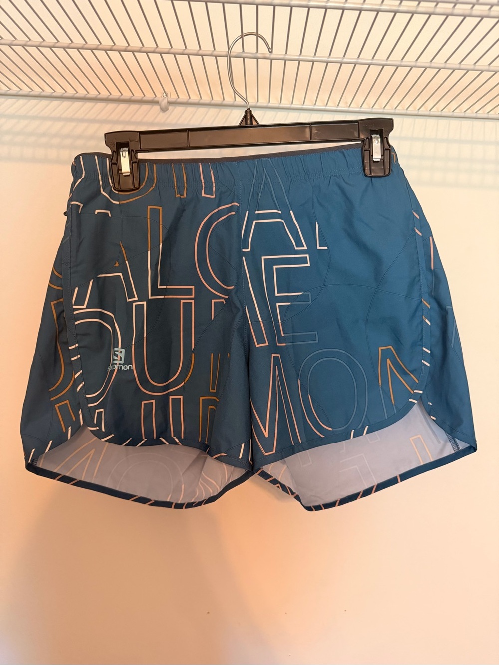 Salomon Blue Teal Graphic Athletic Shorts Size M